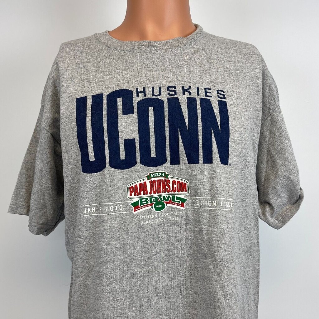 Uconn Huskies 2010 Papa Johns Bowl Game T Shirt Ncaa College Football Grey Xl